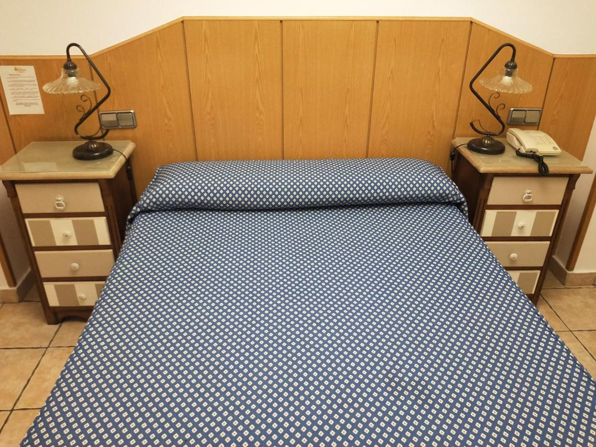 Hostal Maria Ronda Madrid Ngoại thất bức ảnh