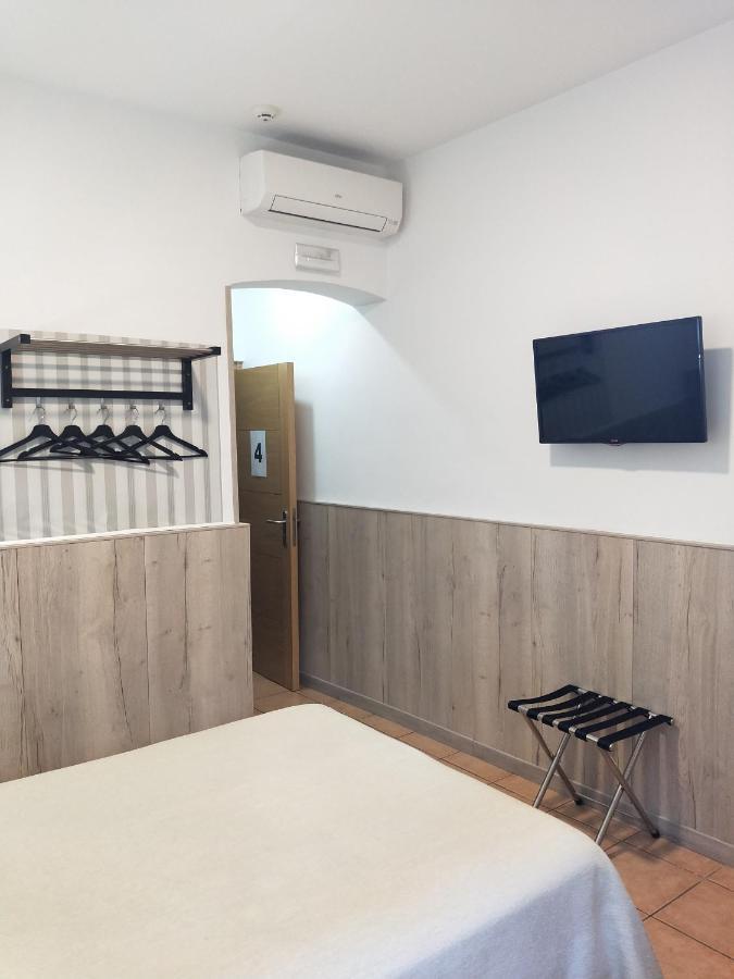 Hostal Maria Ronda Madrid Ngoại thất bức ảnh