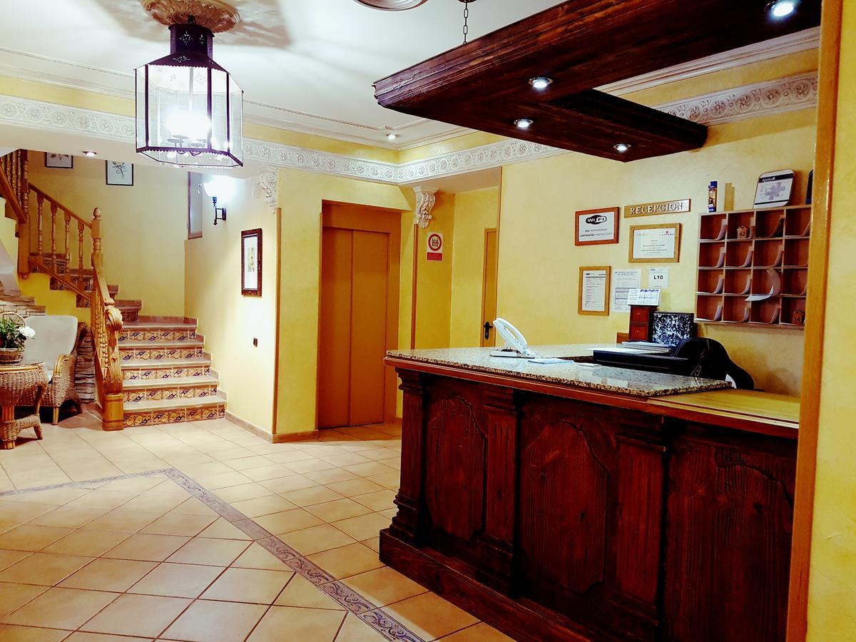 Hostal Maria Ronda Madrid Ngoại thất bức ảnh